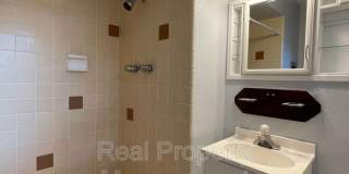 1875 Lombard Dr. Gallery 15