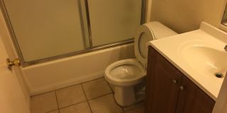 Beautifully Updated 2 Bed 2 Bath Gallery 14