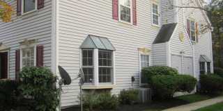 92 VERSAILLES Court Gallery 1