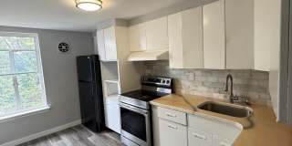 2003 DEVEREAUX Avenue unit: 2Nd Fl Gallery 1