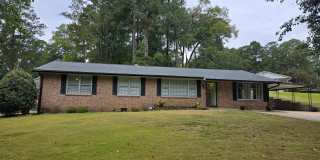 CORPORATE RENTAL - FULLY FURNISHED, 613 Westbury, Augusta, GA - 3 Bedrooms Classy Cutie! Gallery 1