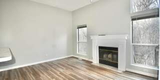 1938 E Bay Pointe Dr. Gallery 1