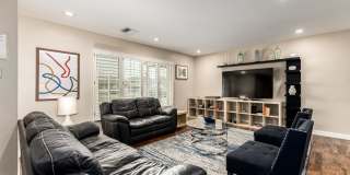 STUNNING 4 bed/2 bath Scottsdale Home- FURNISHED or UnFURNISHED Gallery 1