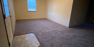 Nice 2BR/1BA Apartment near MSSU Campus in Joplin, MO. upstairs unit!!! Gallery 24