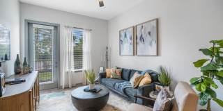 Populus Waterside Gallery 17