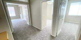 4 Bedroom/2 Bath Single Level Home in Anthem! Close to freeway & TSMC Plant! Gallery 15
