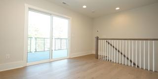 COMING SOON |3 BR/4.5B Newly Renovated Townhome | • 1-car garage |Loft Bonus Room w/Rooftop terrace| In Dilworth! Gallery 30