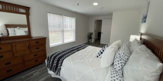 Hollis Commons Gallery 9