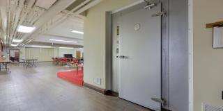 213 W CHESTNUT Street Gallery 11