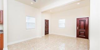 1002 S PINE Street Gallery 2