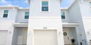 206 SE Woodbark Street unit: 206 Gallery 1