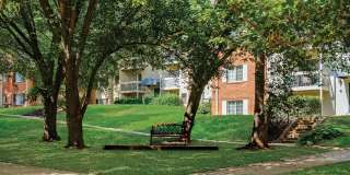 Foxchase Apartments Gallery 28