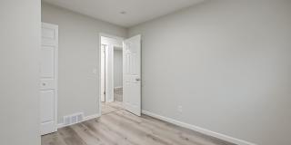 AVAILABLE NOW! Charming 3-Bedroom Home in Prime Pontiac Location Gallery 17