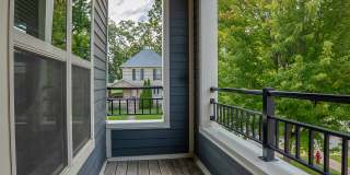 Washington Place Gallery 18