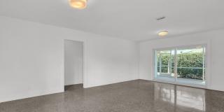 601 Paulina Road Gallery 7