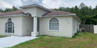 Rare 4-Bedroom Duplex in a Prime Location – Space, Comfort  Value! Gallery 1