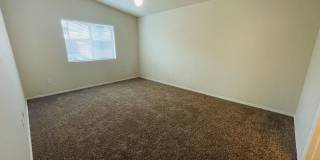 3 bed 2 bath 1400 sq ft home Gallery 31
