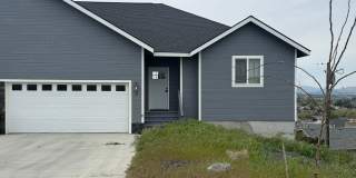 West Valley Stunning Duplex Gallery 1