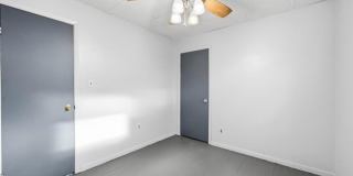 1413 Bulwer Street Gallery 13