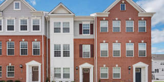 8039 BLUE STREAM Drive Gallery 1