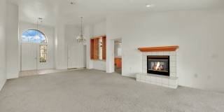 A Must See!!! Beautiful 2/2 home!!! Summerlin!! Gallery 4