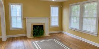 Gorgeous 1940's home in Central Austin! Gallery 8