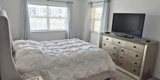 8921 Lake Drive Gallery 22