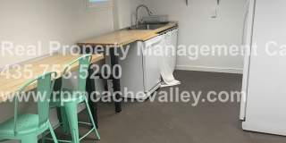 5 bedroom home close to USU! Pet friendly. Gallery 29