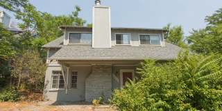 Gorgeous Baseline Home with Beautiful Bright Rooms. Gallery 1