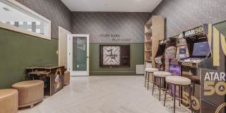 The Atlas Gallery 15