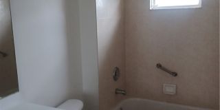 3020 SE Santa Barbara Place Gallery 13