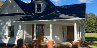 Modern Farmhouse for Rent in Browns Summit NC Gallery 1