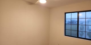 Cozy 3BR 1BA House Near Buckingham Area RECENTLY REDUCED! Gallery 6