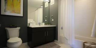 886 West Adams Street Gallery 8