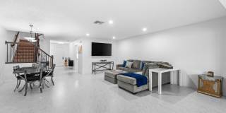 27 Southport Lane Gallery 9