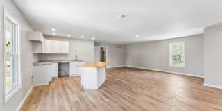 923 North Gallery 1