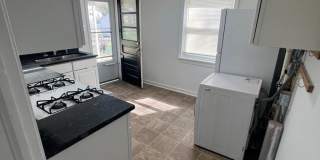 2 BR / 1 BA  Renovated home near VCU in Byrd Park Area! Pets considered! Available April 15st! Gallery 8