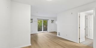 12345 Roosevelt Way NE Gallery 2