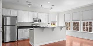 Modern & Spacious 2BR Townhouse in Myrtle Beach Gallery 16
