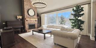 9 Oak Brook Boulevard Gallery 5