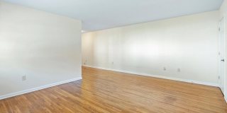 Newtonian Gardens Apartments Gallery 19