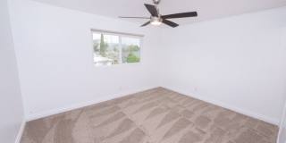 MOVE IN SPECIAL! $750 off first month rent! 2BR/1.5BA Condo! 2 parking spaces Gallery 34