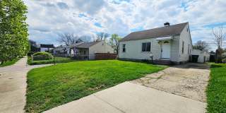 Move-In Ready 2BR/1BA Home w/ 2-Car Garage | Recently Updated Gallery 1