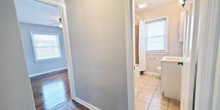 3 Bed - 2 Full Bath Cape Cod for Rent! Gallery 10