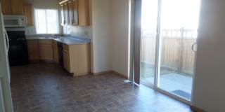 3 Bedroom 2.5 Bath Home in Great Blueberry Ridge Neighborhood with Garage Gallery 4