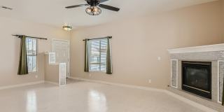 AMAZING COMPLETELY REMODELED CONDO IN NW Gallery 30
