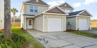 2110 Sterling Cove Boulevard Gallery 1