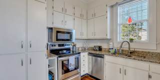 2314 East Blvd Gallery 8