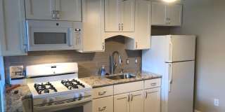 9317 COTTAGE Gallery 4