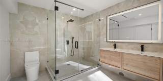 235 NE 91st St Gallery 17